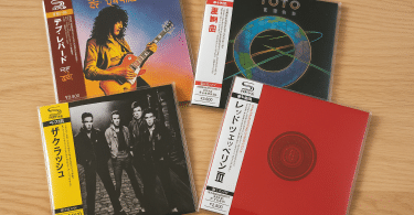 Quatre CD japonais au format Mini LP avec OBI strip, présentés pour illustrer le marché de l’occasion.